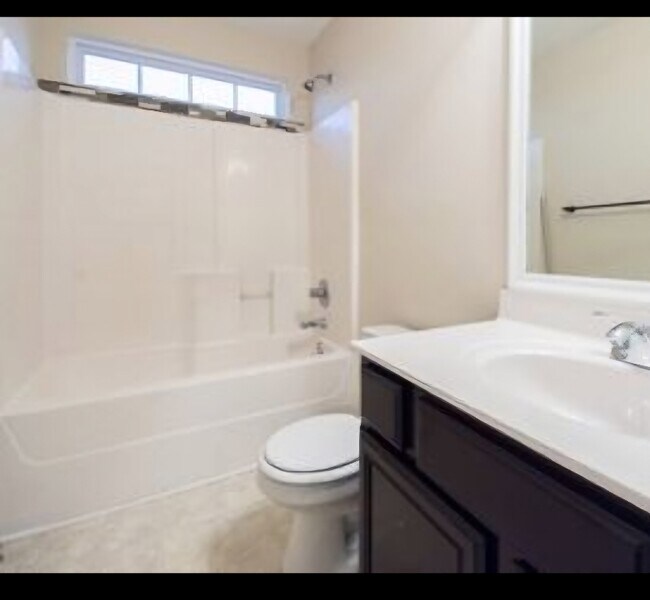 Photo - 1138 Phelissa Dr