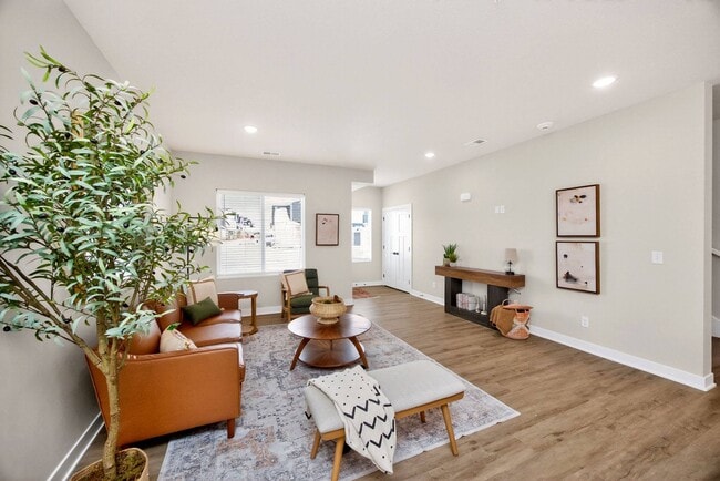 Photo - Picket Fence Community