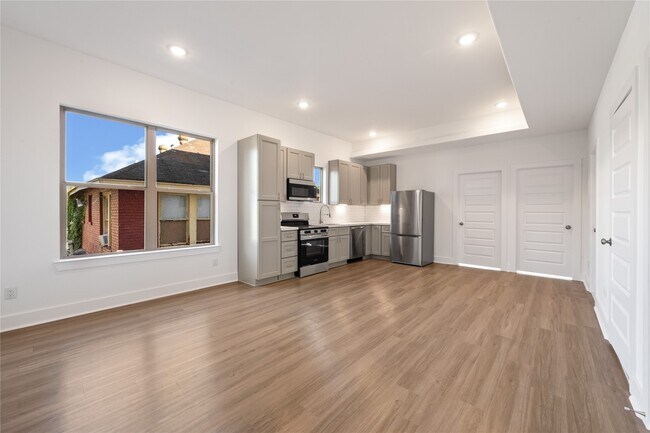 Photo - 5623 Eskridge St