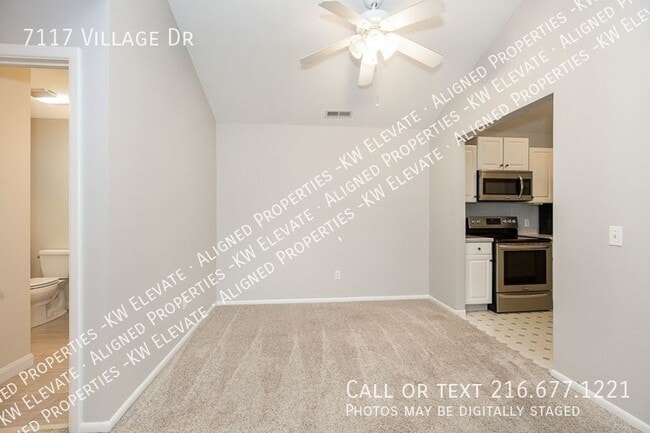 Photo - 7117 Village Dr