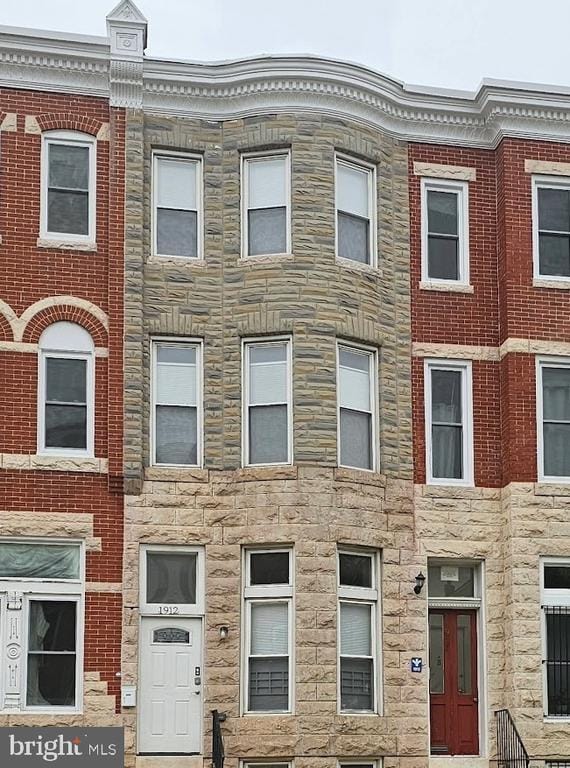 Building Photo - 1912 W Baltimore St