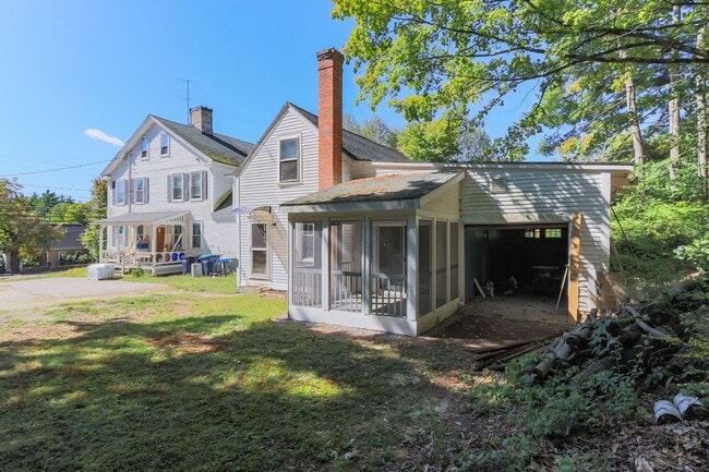 294 Pleasant St