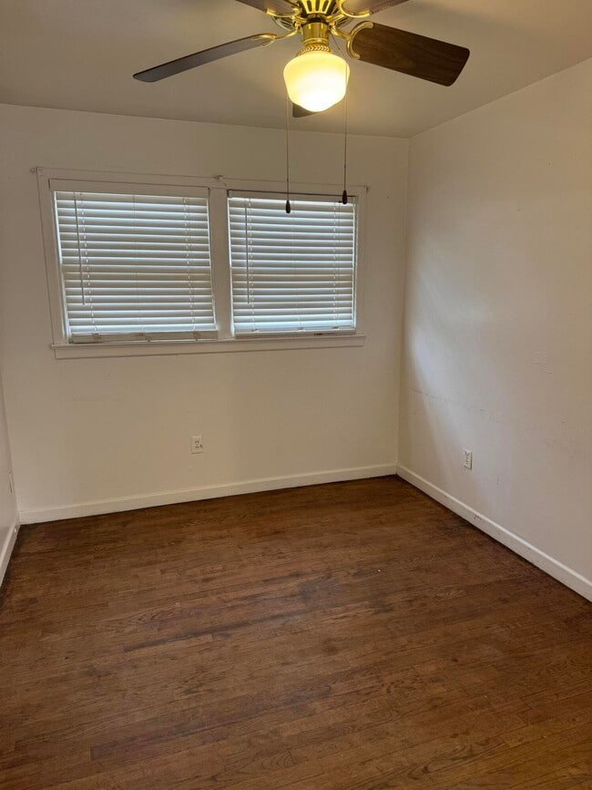 Photo - 2514 43rd St