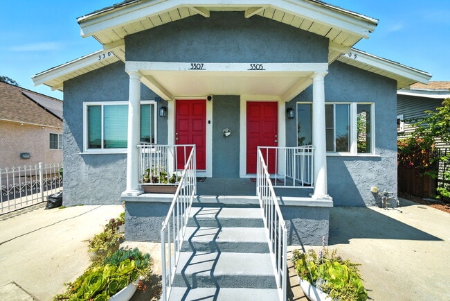 Photo - 3305 W 27th St