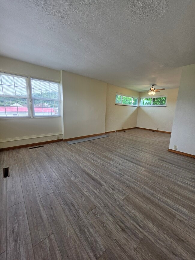 514 Solida Rd