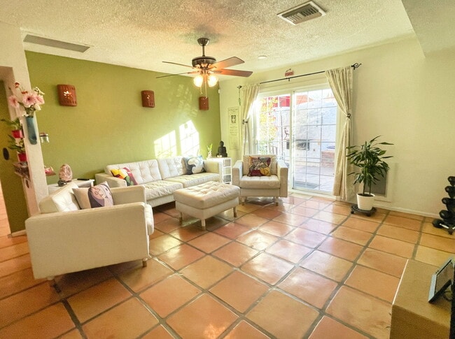 Photo - 2107 E Monte Vista Rd