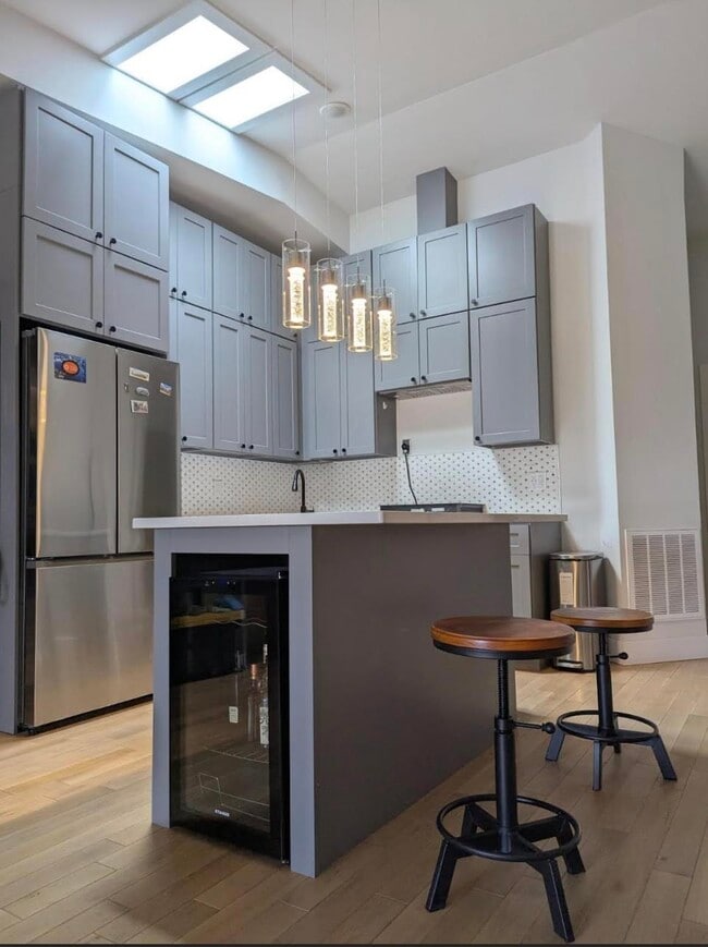 Photo - 131 Hopkins Ave