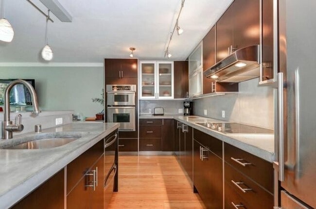 Photo - One of Kind Downtown Kirkland Strip 1bd 1bath Condo! Unit 203