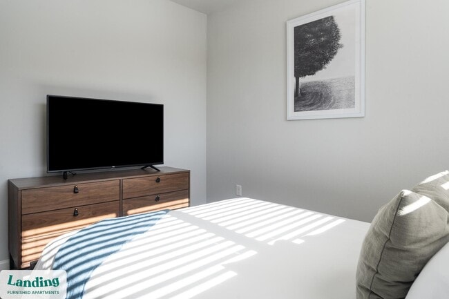 Photo - 4300 Cromwell Dr Unidad 3212