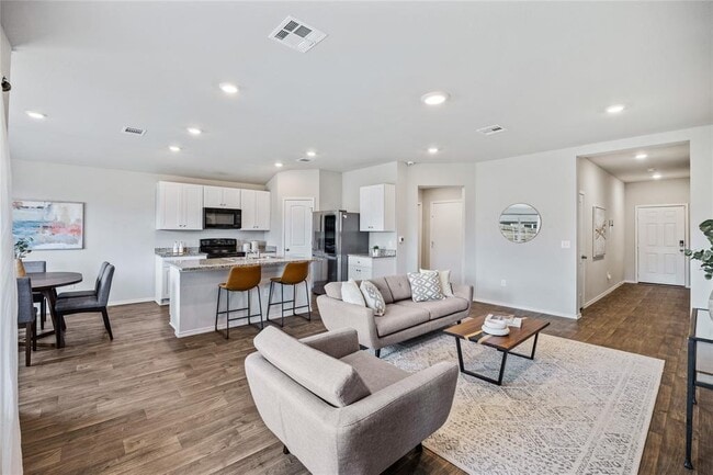 Photo - 6100 Shanjia Dr