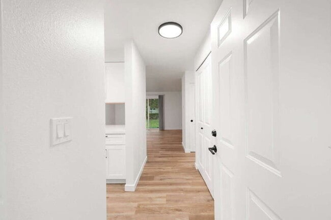 Photo - 9727 5th St NE Unit A