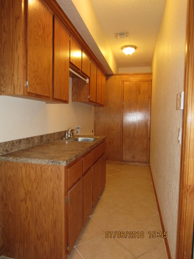 Photo - Pet Negotiable Upon Homeowner Approval!!