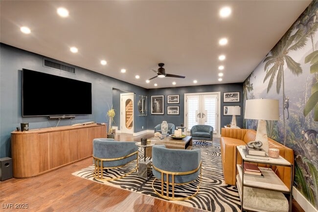 Photo - 626 Tam O Shanter