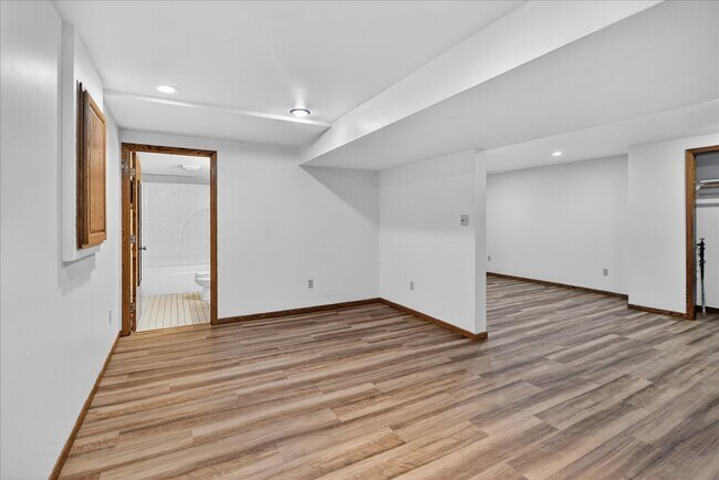 Photo - 1014 N Westfield Rd