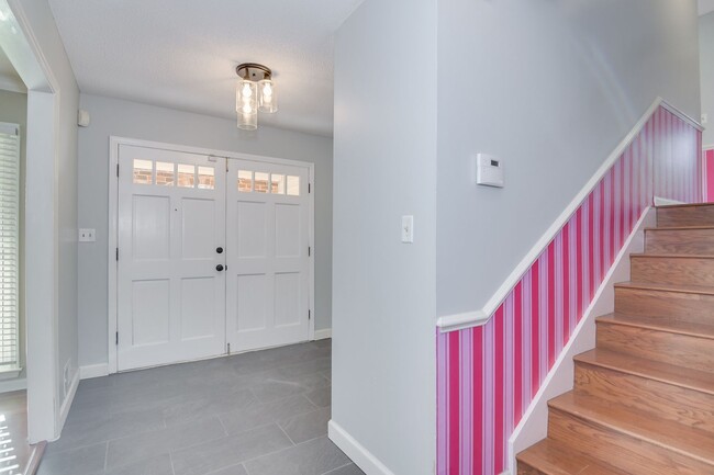 Photo - Great Location 4 Bedroom