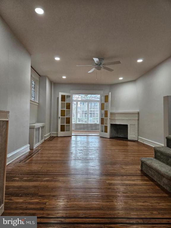 Photo - 409 W Mt Airy Ave