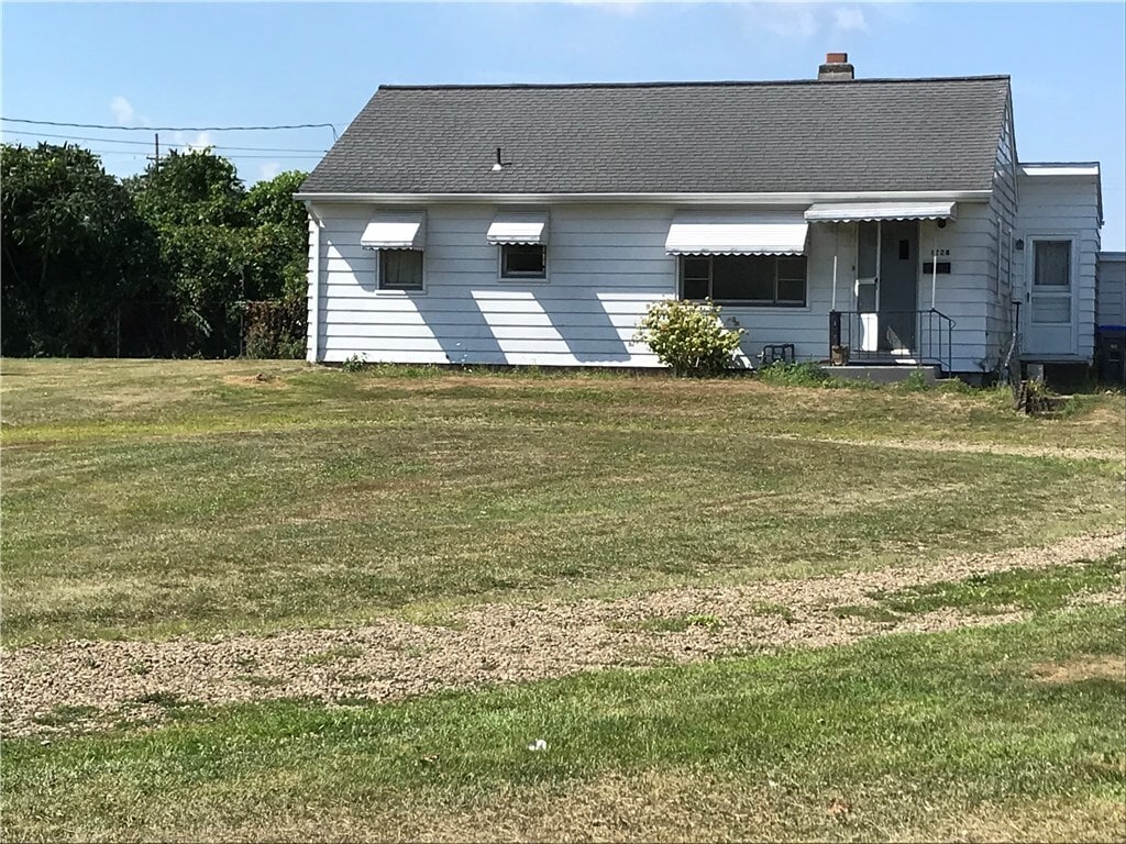 Photo - 1228 Hilborn Ave