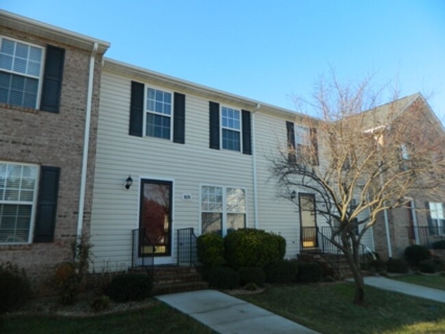 Bedford County-Forest Townhome-Close to Sh... - Bedford County-Forest Townhome-Close to Sh...