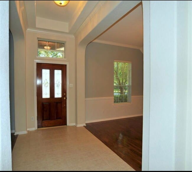 Photo - 1030 Walnut Pointe