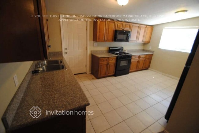 Photo - 2329 N 28th St