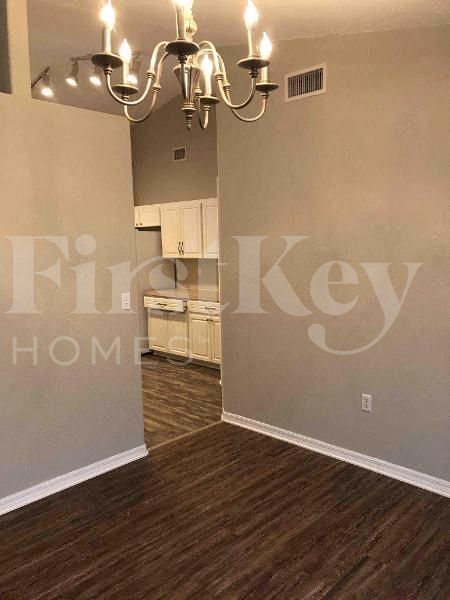 Photo - 6342 Hampton Pointe Cir