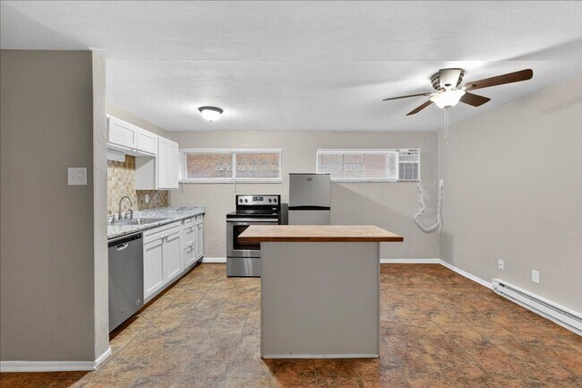 Photo - Jay ForganMord Unit 3536-J