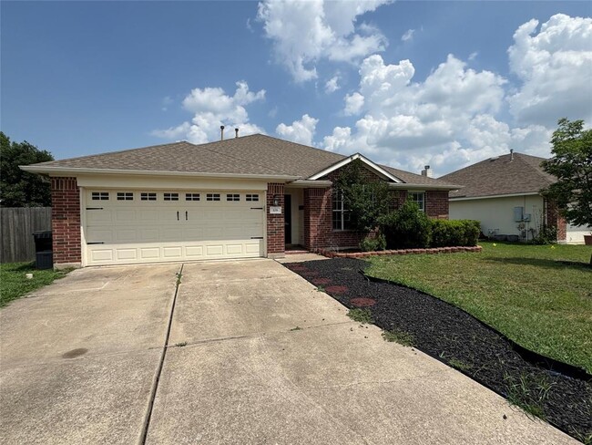 Photo - 108 N Pauley Dr House
