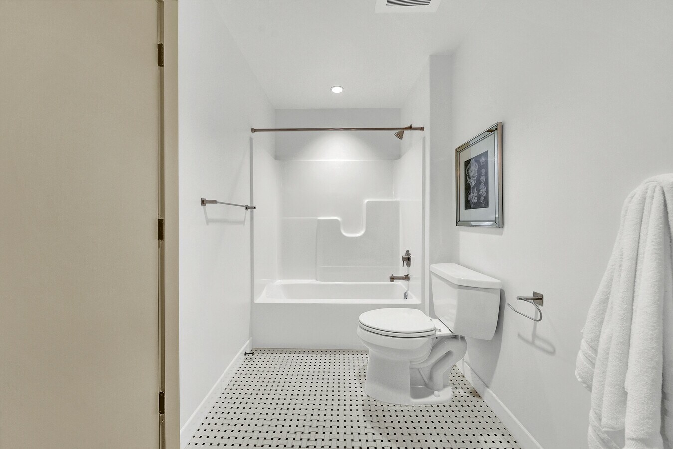 Photo - Hobbs Building Unidad 308