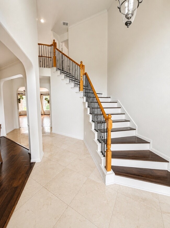 Photo - 822 Floriencia St