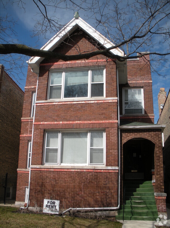 Building Photo - 1256 W Arthur Ave Rental