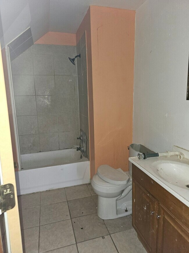 Photo - 3017 W Meidroth St