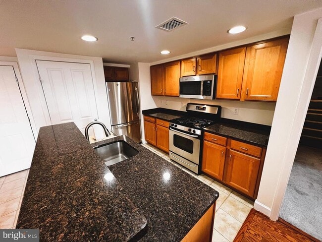 Photo - 1220 N Fillmore St Unit 710