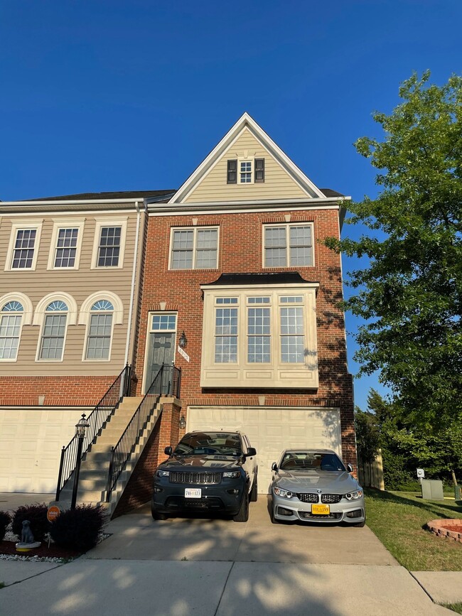 Building Photo - 6933 Stanwick Square