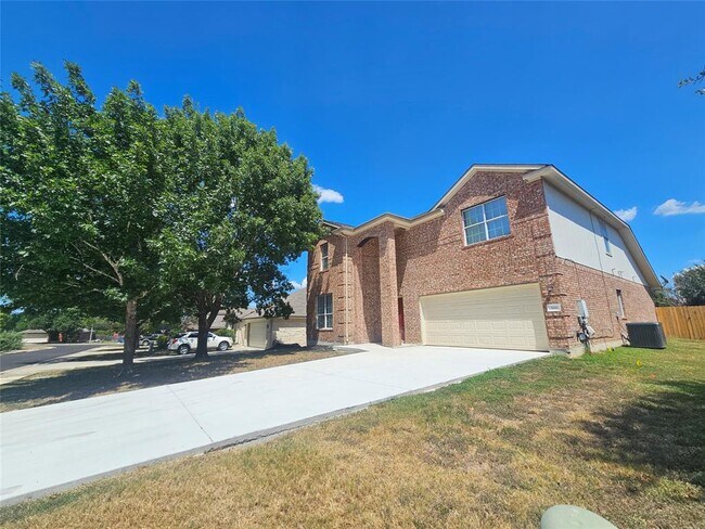 Photo - 164 Ashwood N