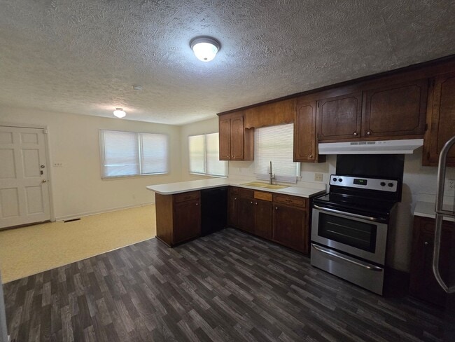 Photo - 1855 Broadell Dr