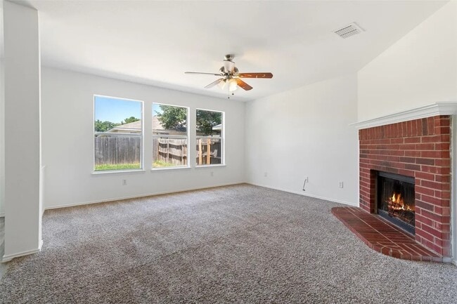 Photo - 2241 Southway