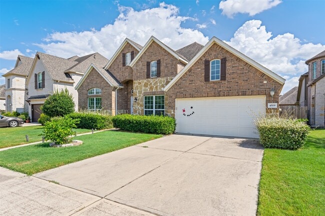 4519 Sterling Heights Ln