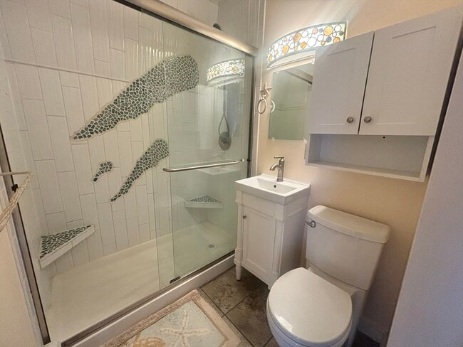 Photo - 132 Bay St Unit 8