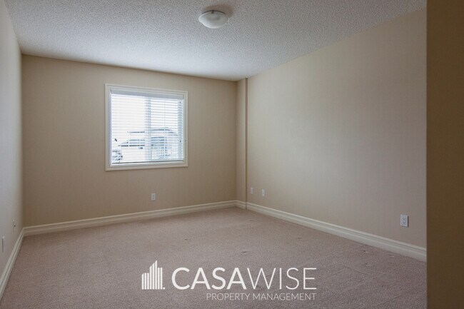 Photo - 6833 Cardinal Link SW