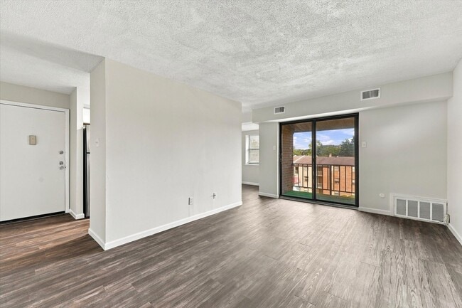 1424 Valley Dr