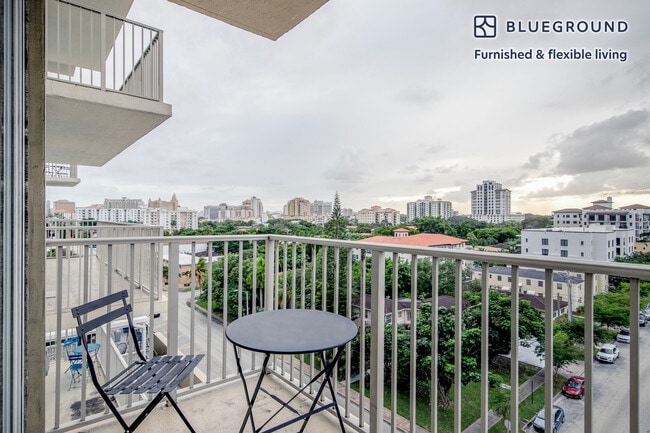 Photo - 987 SW 37th Ave Unidad FL7-ID84