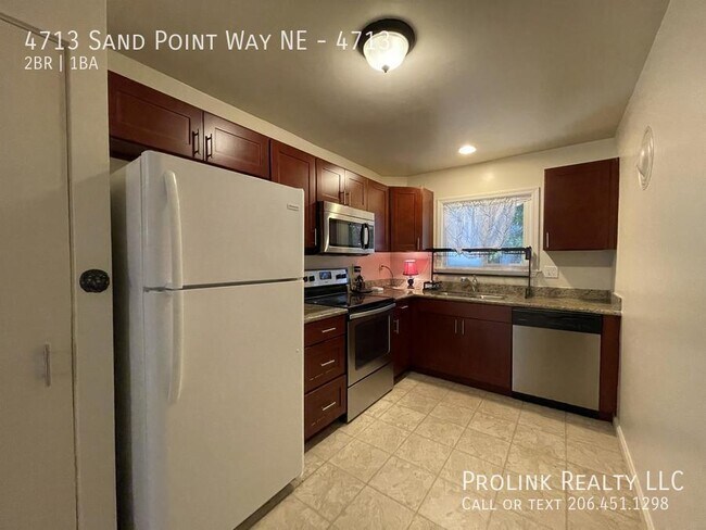 Photo - 4713 Sand Point Way NE Unit 4713