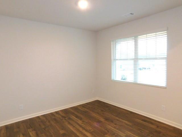 Photo - 2 Oakwood Hts Rd