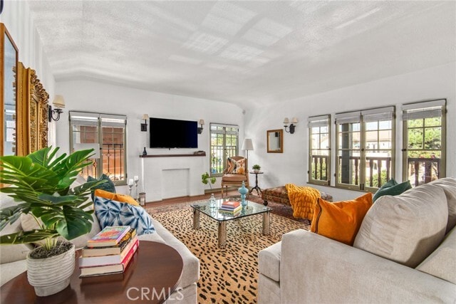 Building Photo - 8246 4th St