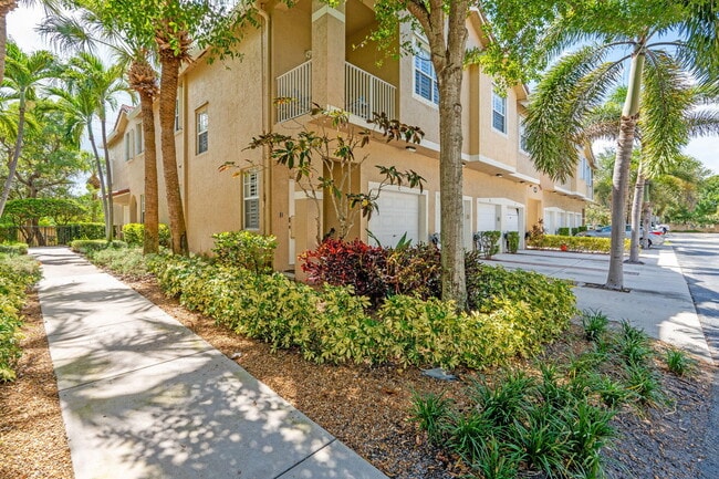 Building Photo - 117 Lighthouse Cir Unit B
