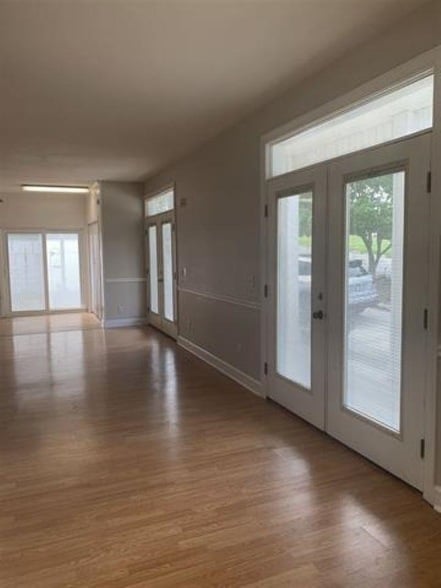 Photo - 411 E 7th Ave