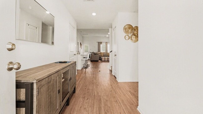 Photo - 9502 Brookside Point Dr