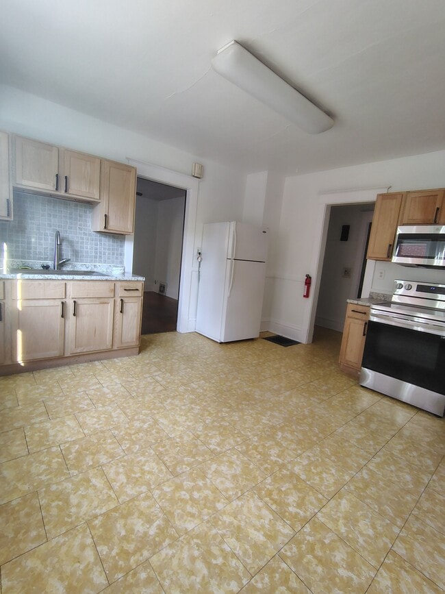 Photo - 1812 S 4th St