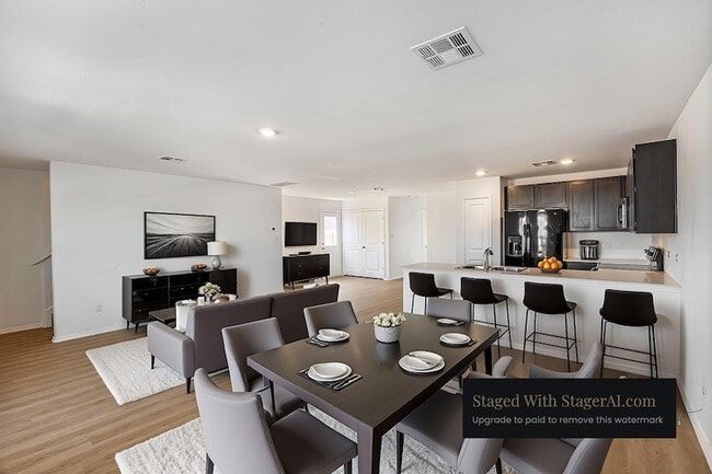 Building Photo - 1125 Largemouth Ln