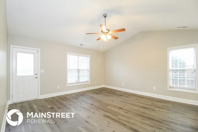 Photo - 110 Jefferson Forest Ct